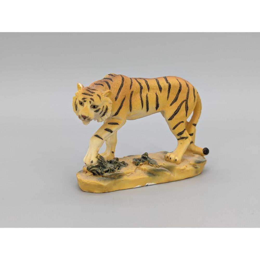 Greenbrier Bengal Tiger Statue Jungle Animal Resin 4.5" Figurine Home Decor